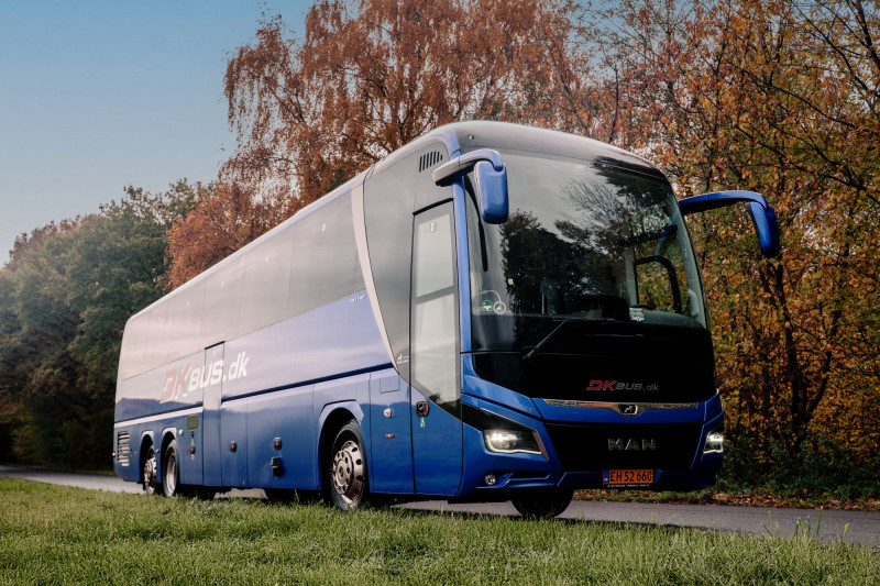 Efterskolebus | Faste ruter mod København, Aalborg og Aabenraa - DK Bus
